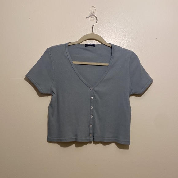 Brandy Melville Trio: Navy, Light Blue, and Cream Tops. Set 3 pieces - Picture 5 of 10